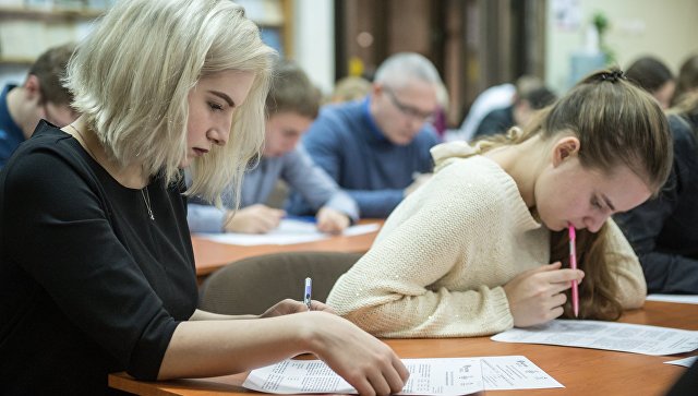 В России растет количество женщин с высшим образованием