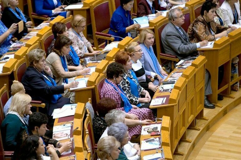 Совет Евразийского женского форума представит инициативы на ПМЭФ