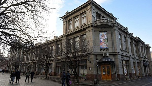 Коронавирус против культуры: закроют ли в Крыму театры и музеи