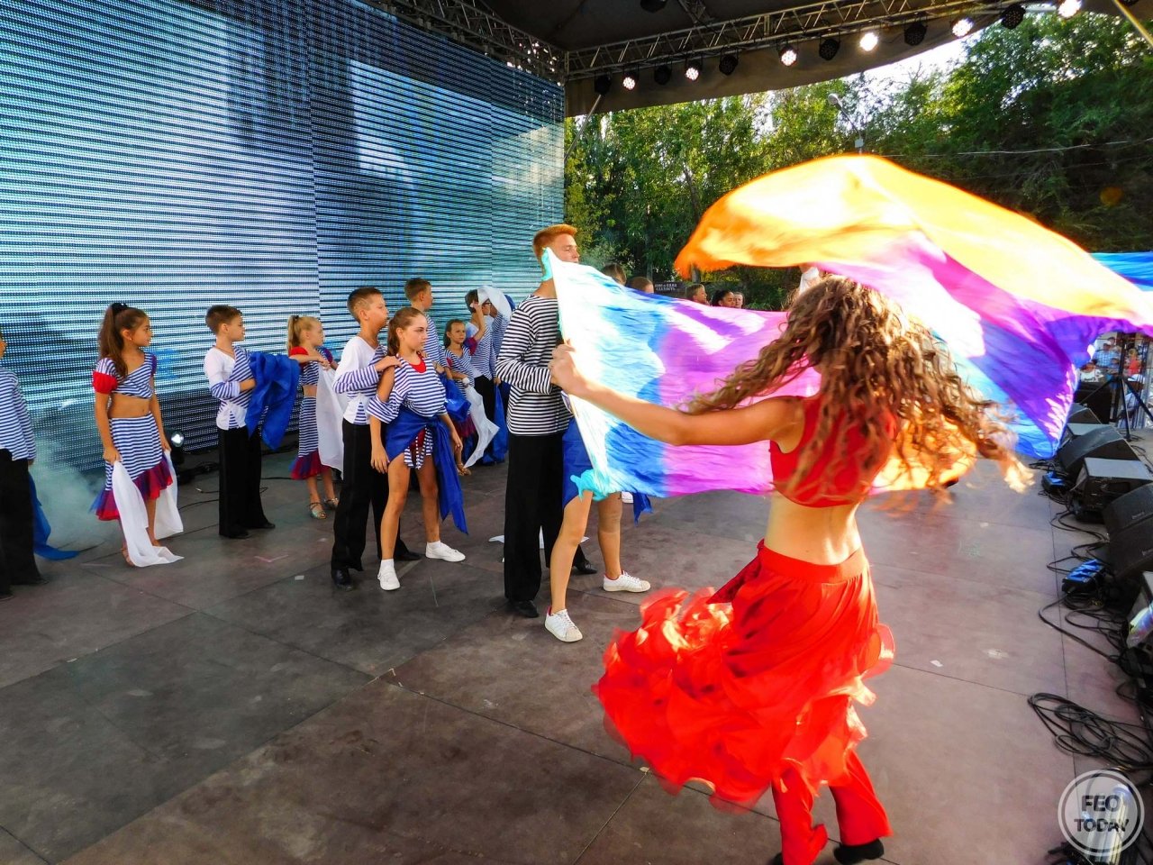 Фото концерта на День города 2017 и юбилей Айвазовского в Феодосии #2078
