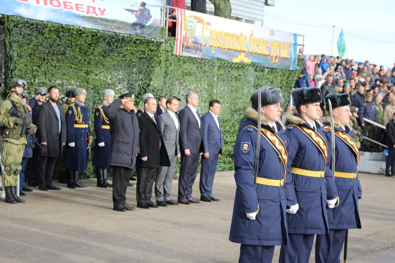 Фото торжественного открытия десантного батальона в Феодосии #5914