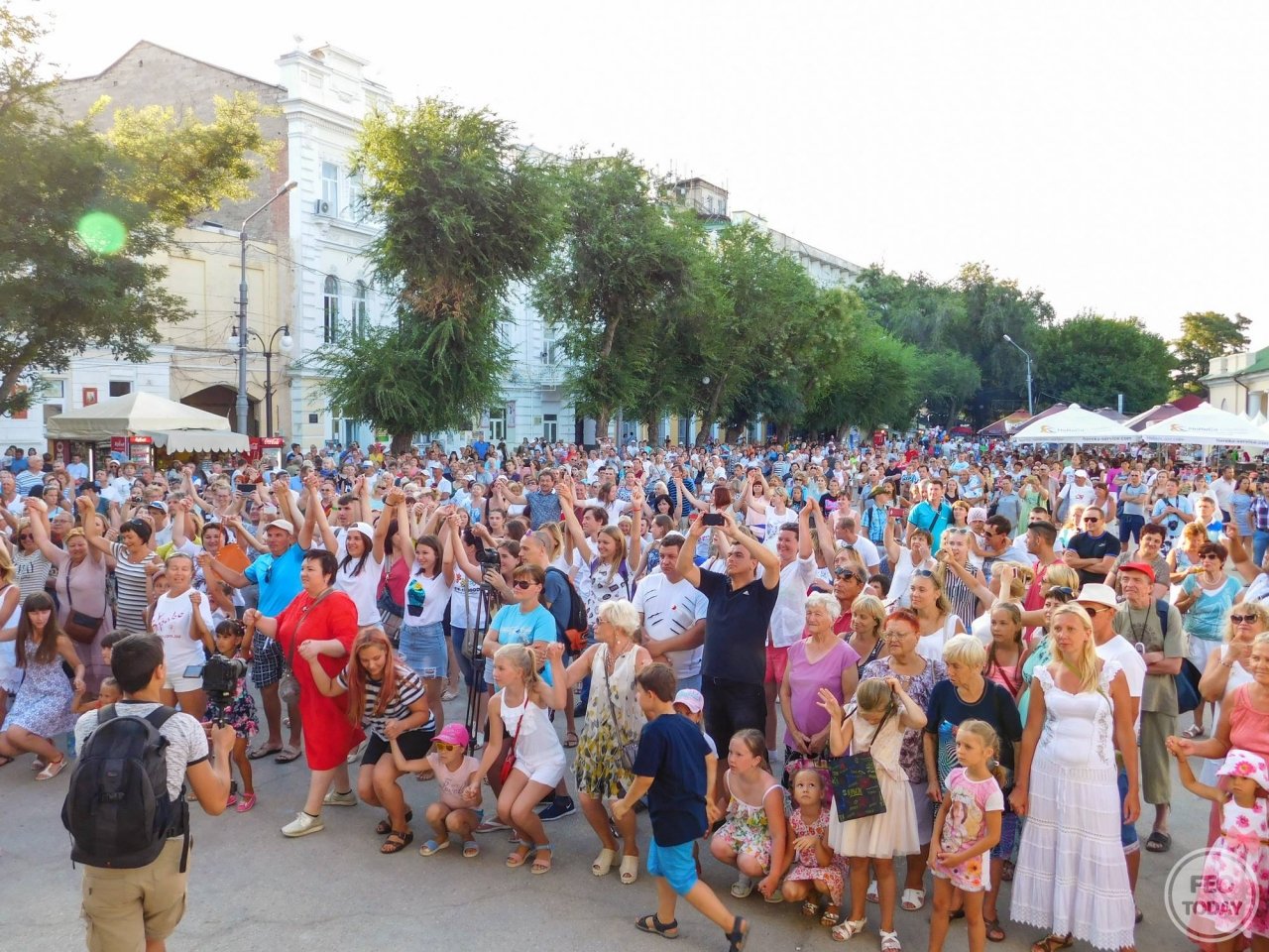 Фото концерта на День города 2017 и юбилей Айвазовского в Феодосии #2077