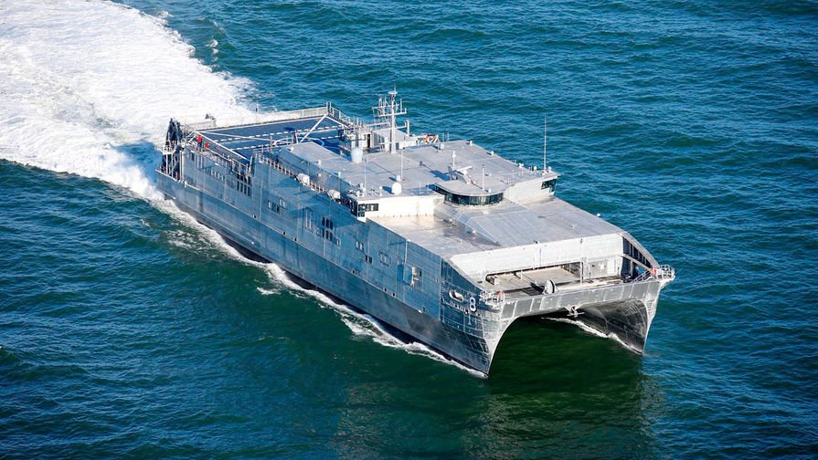 Корабль ВМС США зашел в Черное море
