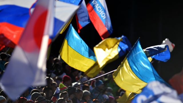 Россияне стали хуже относиться к Украине - социологи