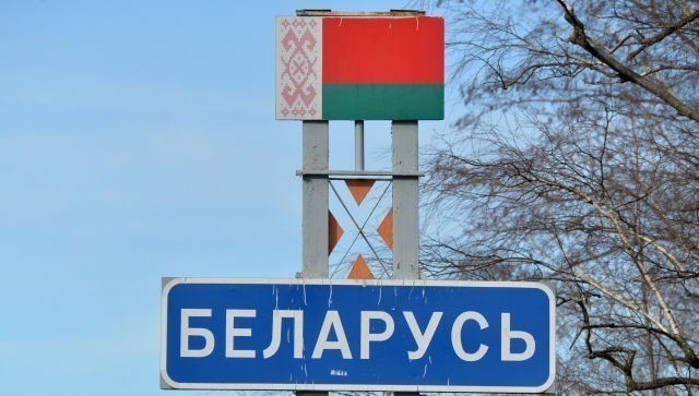 Лукашенко поручил силовикам «закрыть каждый метр границы»