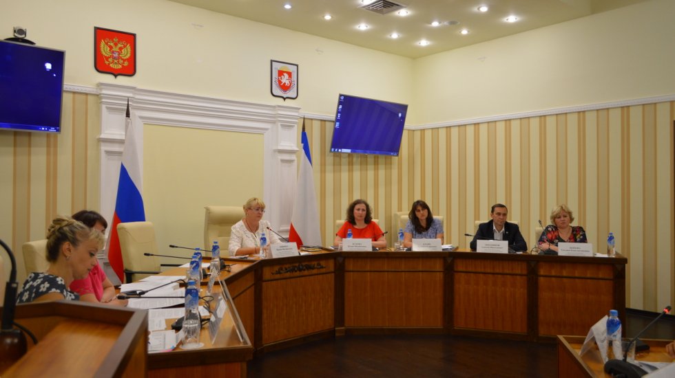 Ирина Кивико провела заседания Межведомственной балансовой комиссии при Совете министров РК