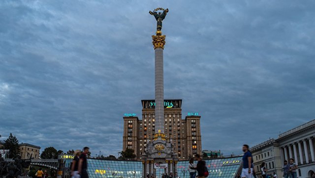 Киев готовит для Крыма «переходный режим» декоммунизации
