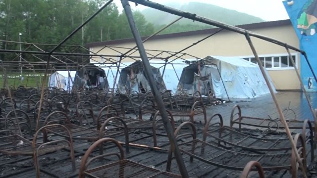 Пожар в палаточном лагере унес жизни еще двоих детей - Минздрав