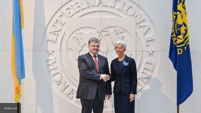Совет директоров МВФ одобрил кредит Киеву на 3,9 млрд долларов