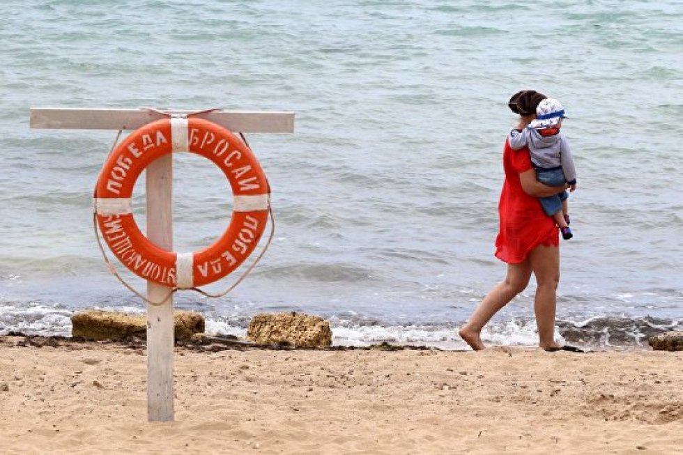 Женщина утонула во время купания у берегов Феодосии