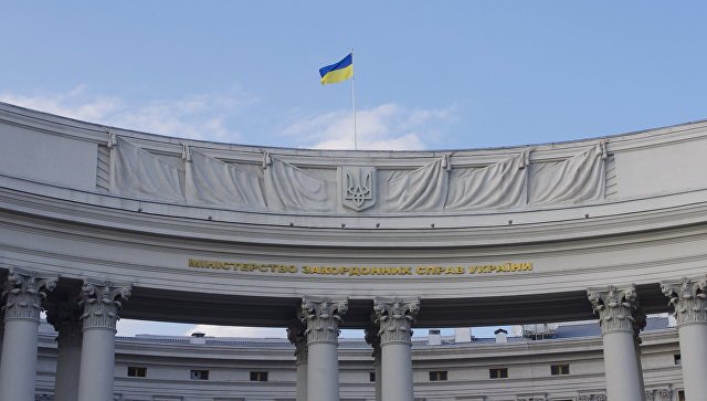 Киев требует от России вернуть «захваченное военное имущество»