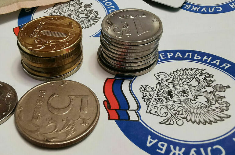 С какого дохода россияне должны заплатить 35-процентный налог