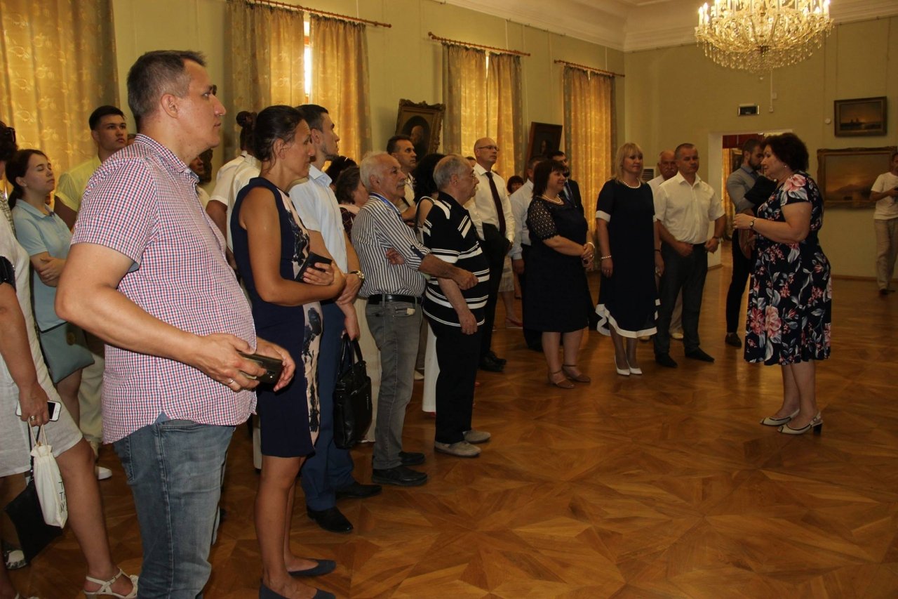 Фото почетных гостей на День города и юбилей Айвазовского в Феодосии #1127