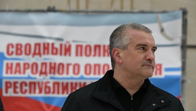 Аксенов объявил четыре дополнительных выходных в Крыму