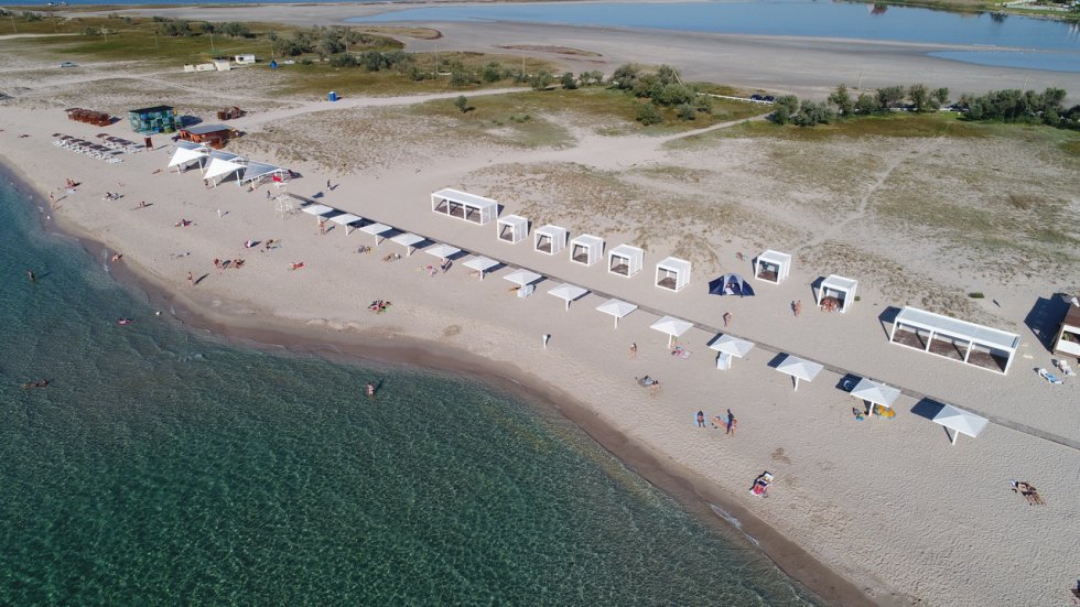 Пользователи пляжных территорий Республики Крым завершают работу по оформлению разрешительных документов