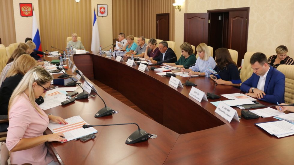 Завершены заслушивания главных распорядителей бюджетных средств по составлению проекта бюджета республики – Ирина Кивико