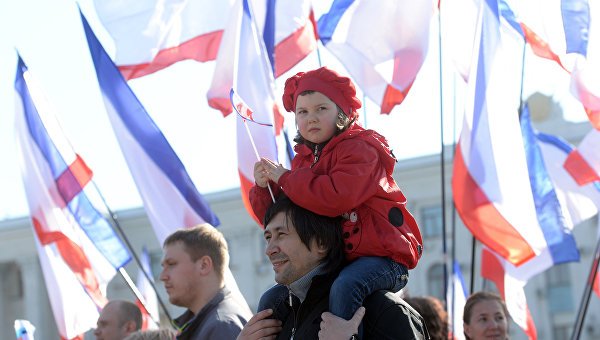 Юрист из Франции оценил силу санкций в «возврате» Крыма Украине