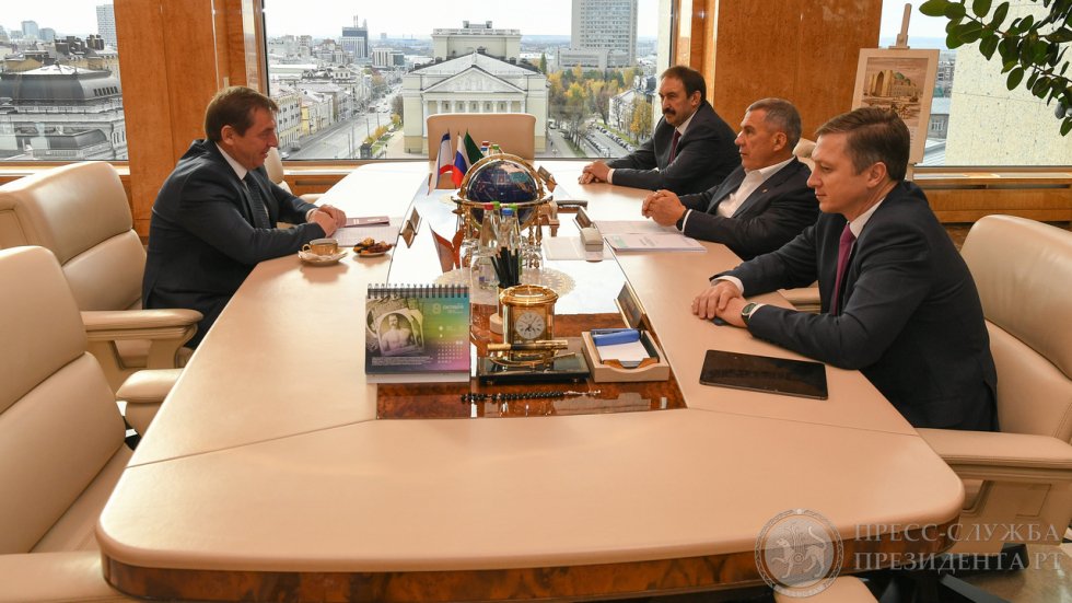 Председатель Совета министров Крыма Юрий Гоцанюк провел рабочие встречи с Президентом и Премьер-министром Республики Татарстан