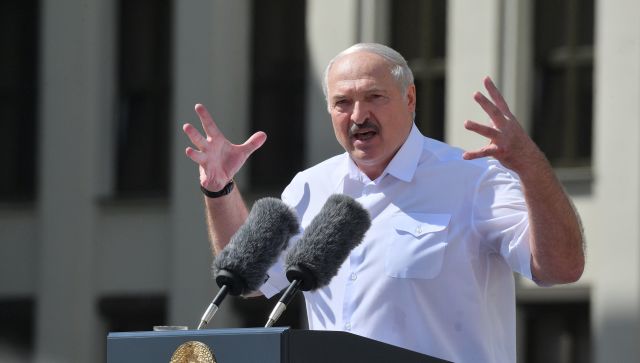 «По плану цветных революций»: Лукашенко оценил события в Белоруссии