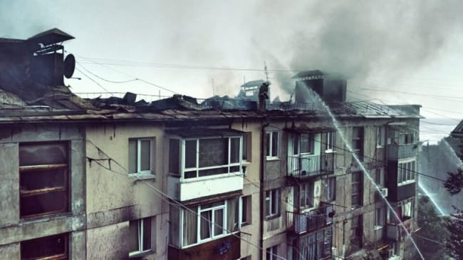 В Кореизе загорелась жилая пятиэтажка
