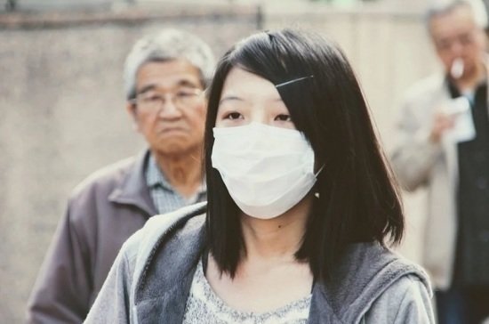 В Китае определили наиболее уязвимые для коронавируса группы населения
