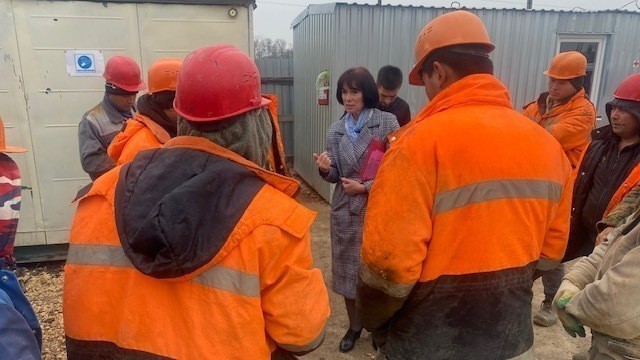 Госкомнац РК: Специалисты Госкомнаца Крыма посетили места осуществления трудовой деятельности иностранных граждан