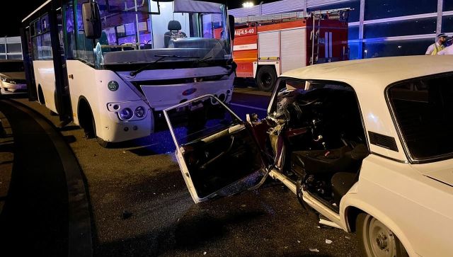 На Кубани пять человек пострадали в ДТП с автобусом