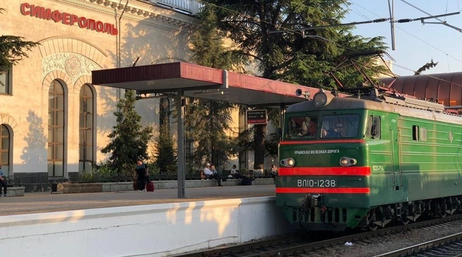 Движение поездов восстановлено на участке Симферополь – Бахчисарай