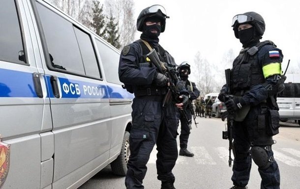 Пограничники задержали в Феодосии украинца, изменившего паспортные данные, чтобы попасть в Крым