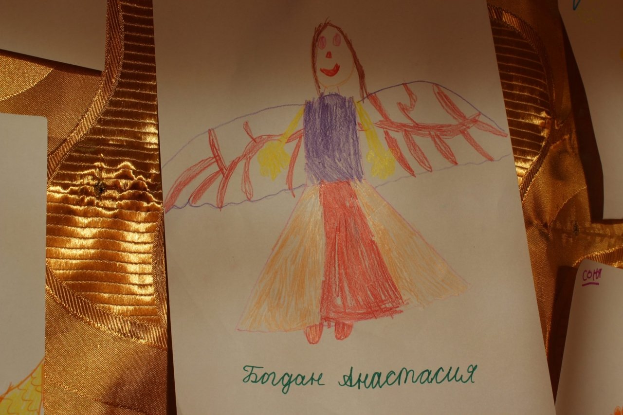 Фото выставки «Ангелы, к которым можно прикоснуться» в Феодосии #3880