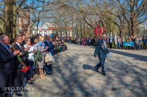 Митинг в День освобождения Феодосии от фашистских захватчиков #8255