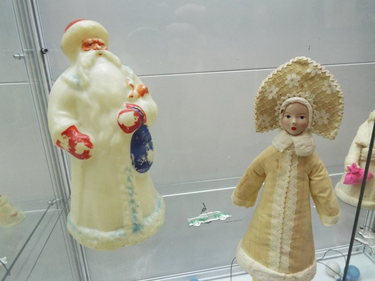 Фото выставки «Дед мороз из нашего детства» в Феодосии #6468