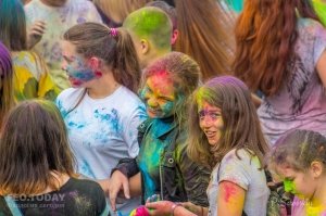 Фестиваль красок в Феодосии, май 2018 #11241