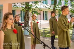 Феодосийский политех поздравил ветеранов с Победой #9690