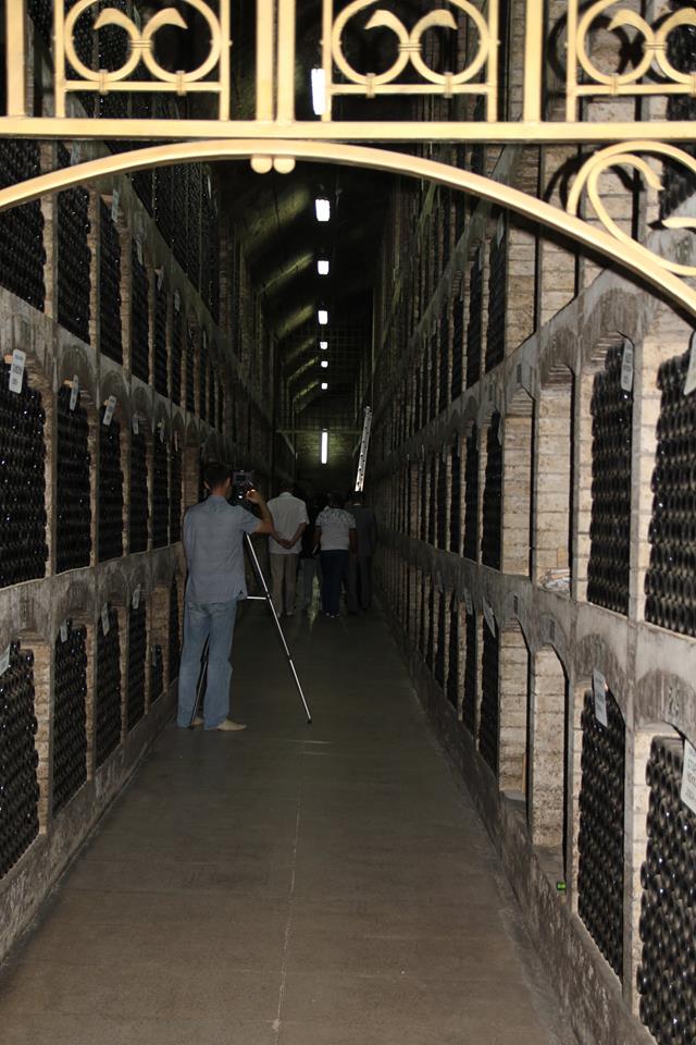 Фото экскурсии на коктебельский винный завод #237