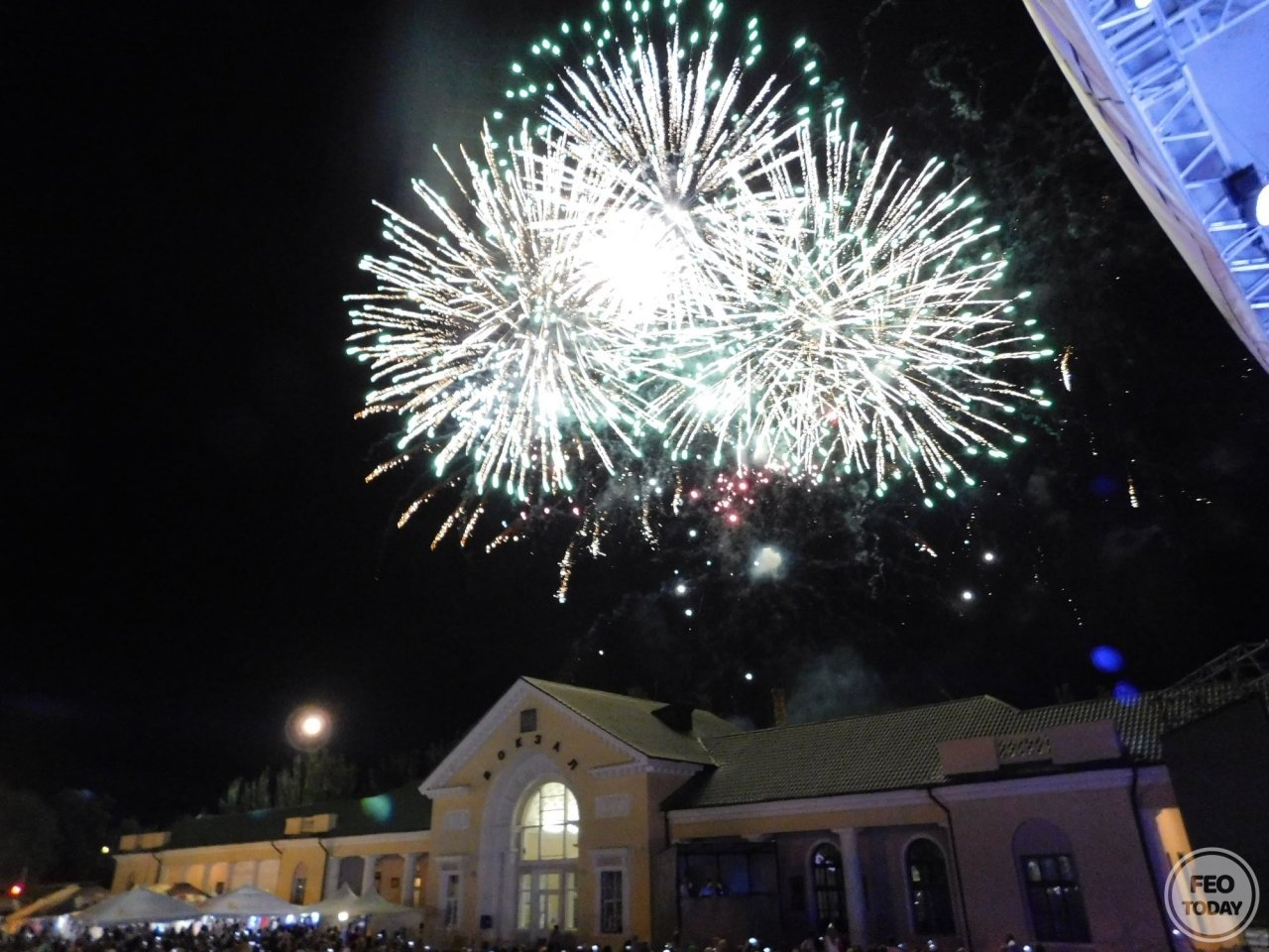 Фото концерта на День города 2017 и юбилей Айвазовского в Феодосии #2178