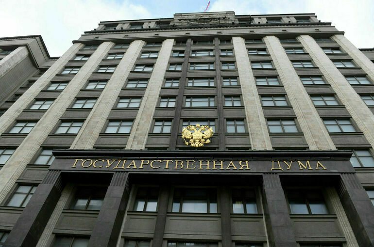 Госдума приняла закон о кредитных каникулах для россиян