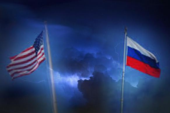 «Вредная привычка»: В России оценили новый пакет санкций от сенаторов США