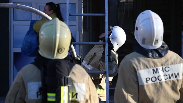 На пожаре в многоквартирном доме в Симферополе погиб человек