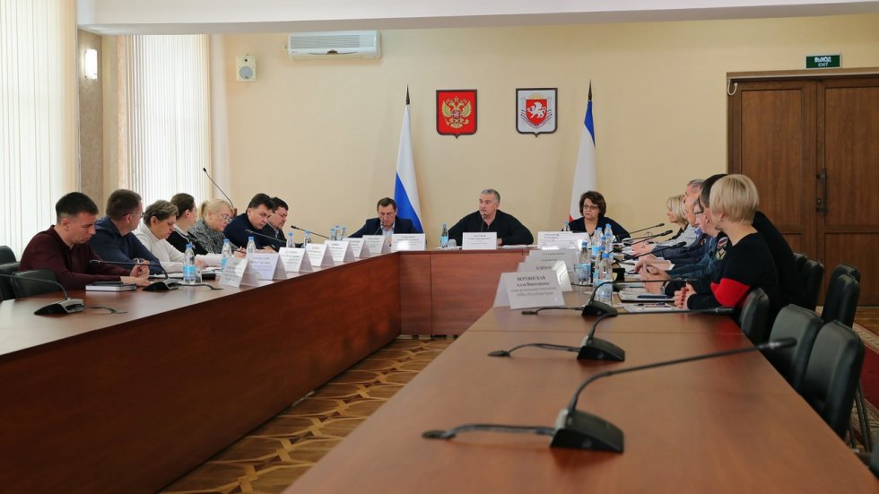 Юлия Жукова: Для безопасности крымчанам и гостям республики рекомендуется пользоваться услугами только легальных перевозчиков