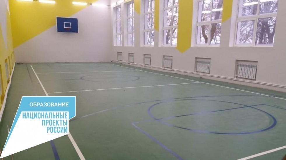 Воспитанники Муромской школы Белогорского района начали занятия в новом спортзале