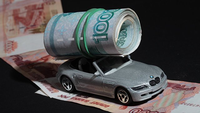 В России расширили список облагаемых налогом на роскошь автомобилей