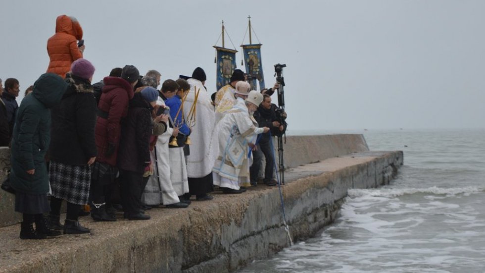 В Феодосии на Крещение состоится традиционный крестный ход и купание в море