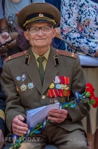 Феодосийский политех поздравил ветеранов с Победой #9678