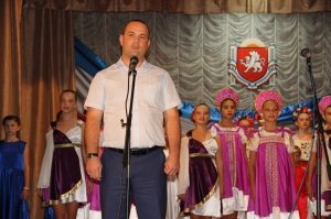 Фото торжественного мероприятия ко Дню герба и флага Республики Крым #4281