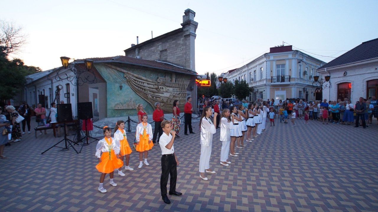 Фото фестиваля «Встречи в Зурбагане» в Феодосии #2927