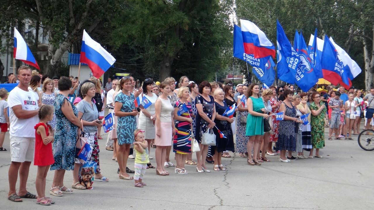 Фото празднования Дня флага России в Феодосии #2915