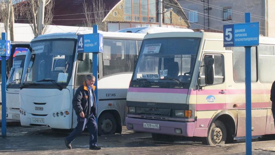 Ограничиваются пассажирские перевозки по Крыму