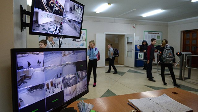 После трагедии в Казани на Кубани проверят системы безопасности школ
