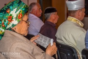 В Феодосии почтили память жертв депортации крымских татар #10802